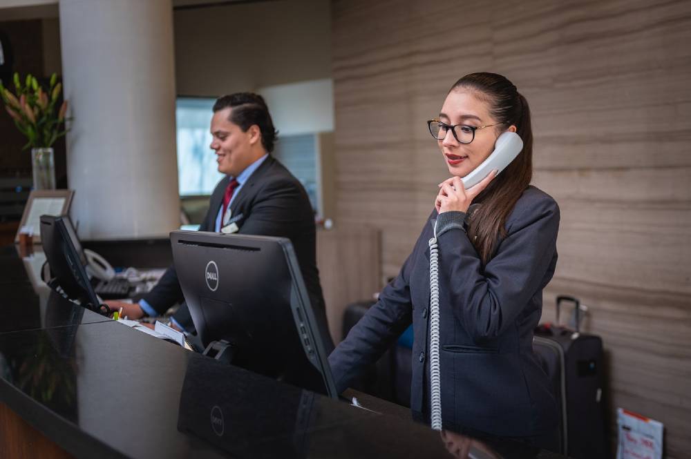 Communication Solutions for Your Hotel & Motel Industry Communication Solutions